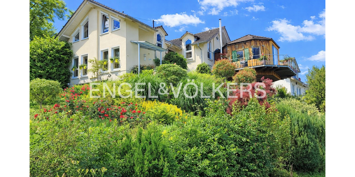 Einfamilienhaus Zell-Weierbach Weierbach - 7 Zimmer, 266 m&sup2;, 1.595.000&euro; | Angebot:23531138