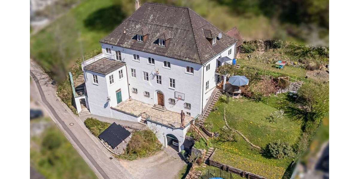 Einfamilienhaus Wolfach - 14 Zimmer, 547 m&sup2;, 895.000&euro; | Angebot:23834391