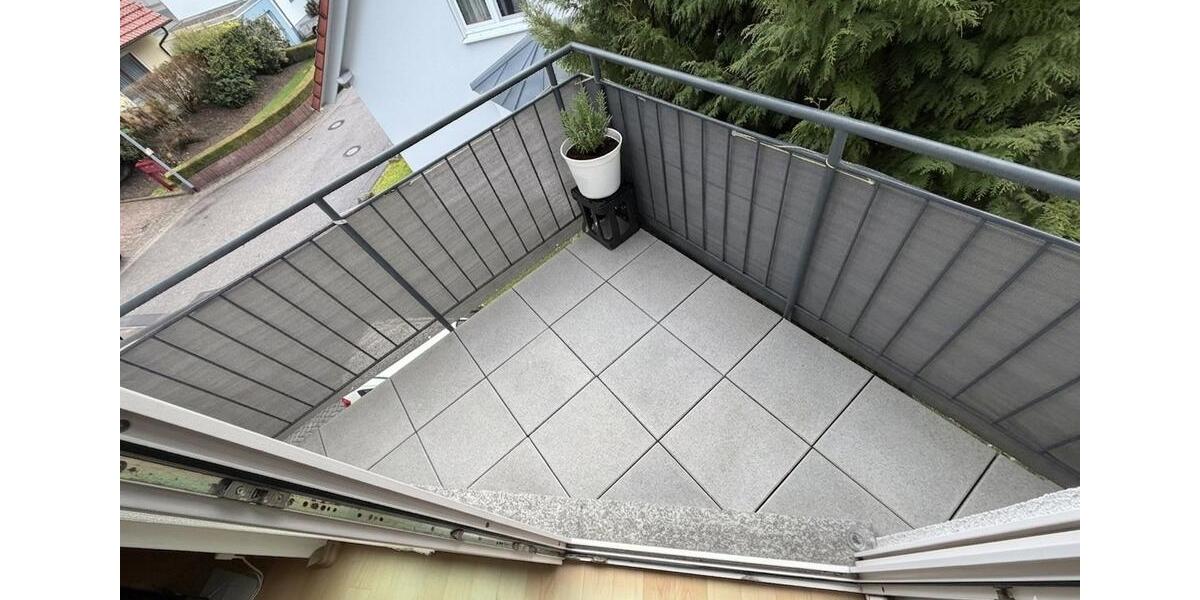 Dachgeschoßwohnung Kippenheim - 3 Zimmer, 77 m&sup2;, 850&euro; | Angebot:26038453