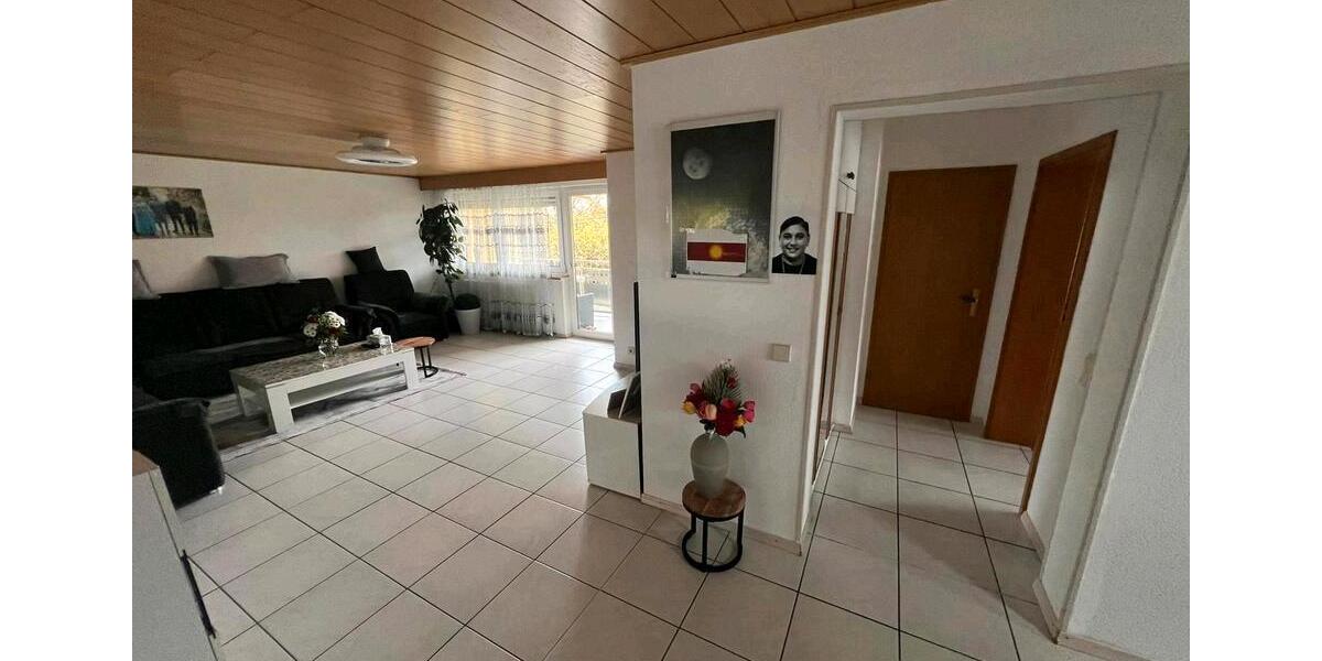 Etagenwohnung Offenburg - 4 Zimmer, 103 m&sup2;, 375.000&euro; | Angebot:25144259