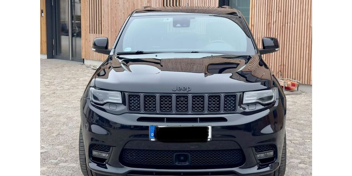 Jeep Grand Cherokee 98.200 km 44.300 &euro; Offenburg 77652