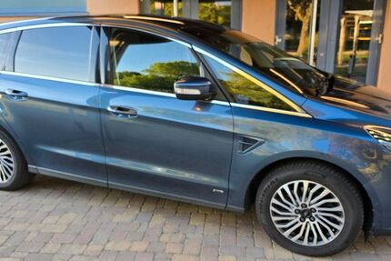 Ford S-Max 125.000 km 18.800 &euro; Offenburg 77652