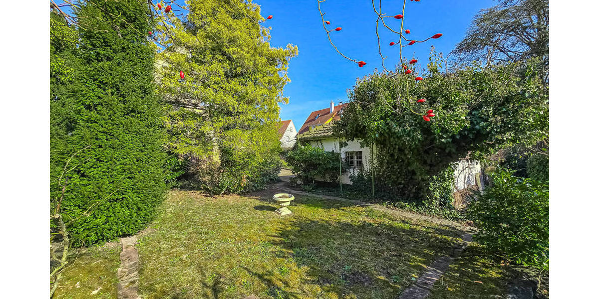 Mehrfamilienhaus, Wohnhaus Kehl - 9 Zimmer, 214 m&sup2;, 699.000&euro; | Angebot:25694405
