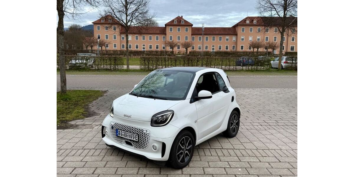 Smart ForTwo 32.000 km 10.800 &euro; Achern 77855