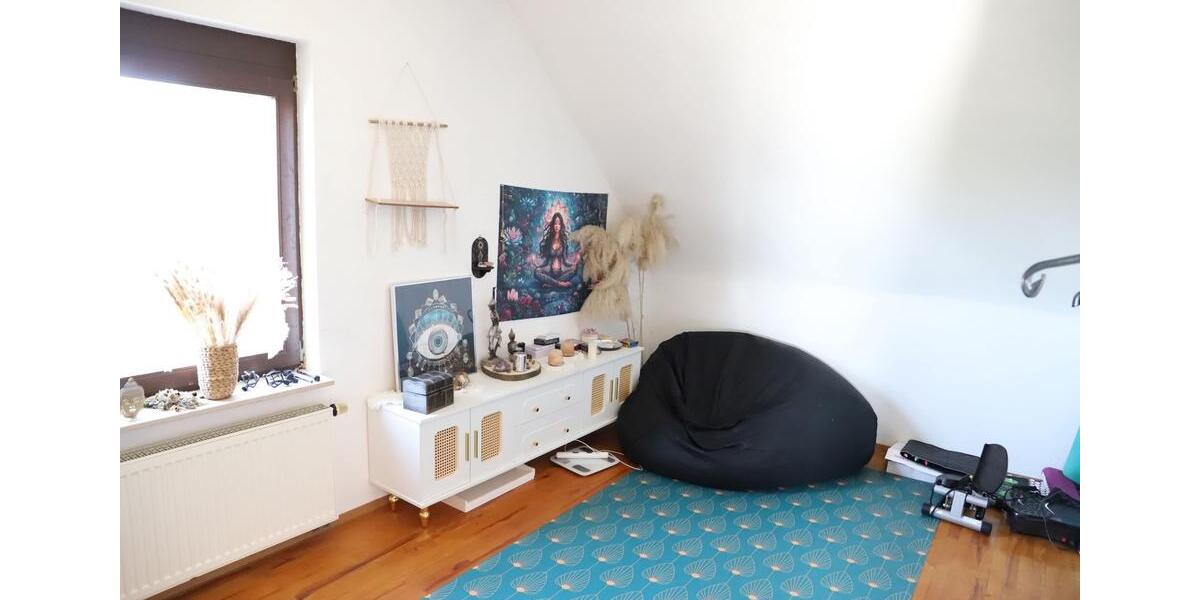 Mehrfamilienhaus, Wohnhaus Oberkirch - 3 Zimmer, 93 m&sup2;, 200.000&euro; | Angebot:23632778