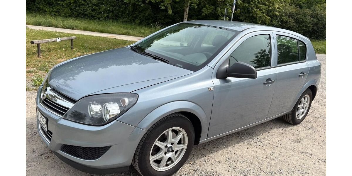 Opel Astra 89.400 km 3.200 &euro; Lahr 77933