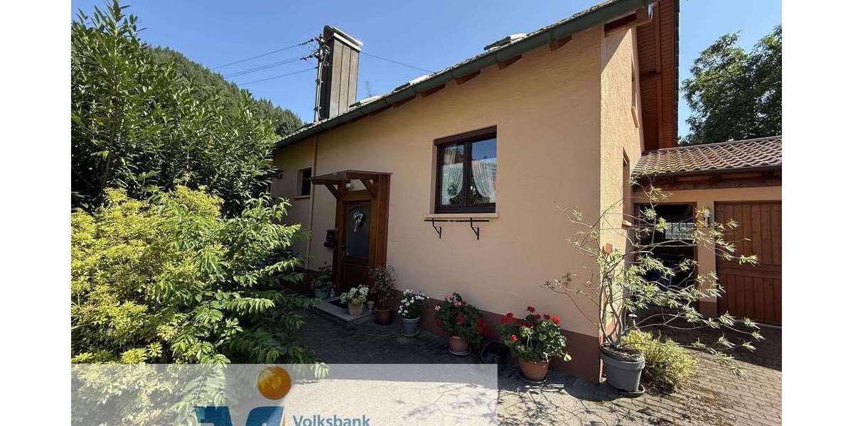 Einfamilienhaus Hausach - 6 Zimmer, 128 m&sup2;, 398.000&euro; | Angebot:25907665