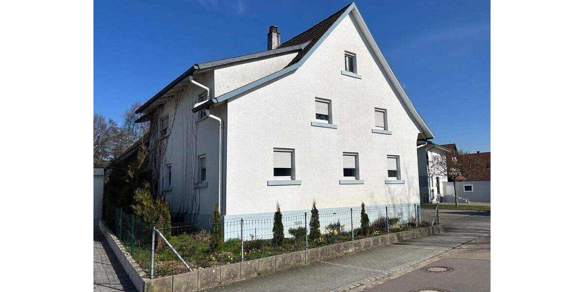 Einfamilienhaus Achern Sasbachried - 7 Zimmer, 173 m&sup2;, 225.000&euro; | Angebot:25703729