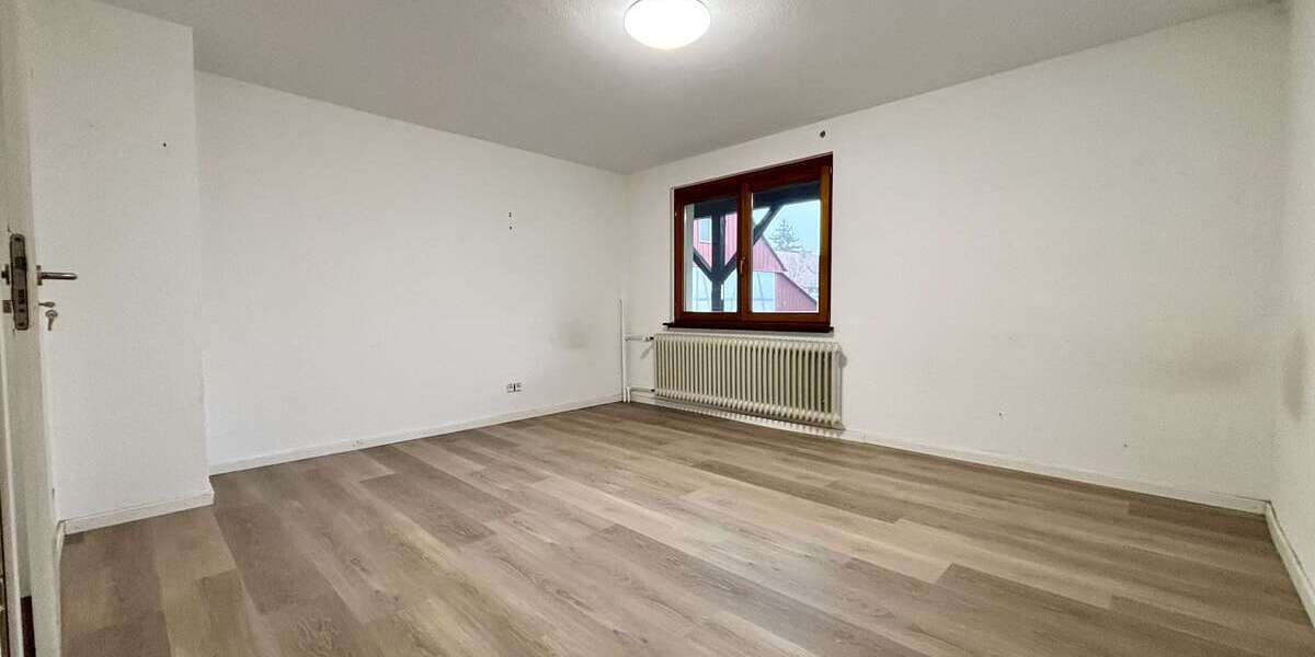 Einfamilienhaus Kappel-Grafenhausen Grafenhausen - 10 Zimmer, 196 m&sup2;, 630.000&euro; | Angebot:25444247