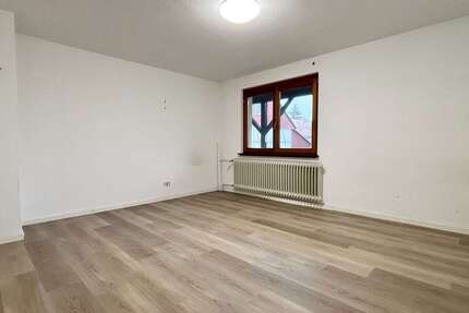 Haus Kappel-Grafenhausen Grafenhausen - 10 Zimmer, 196 m&sup2;, 630.000&euro; | Angebot:25444247