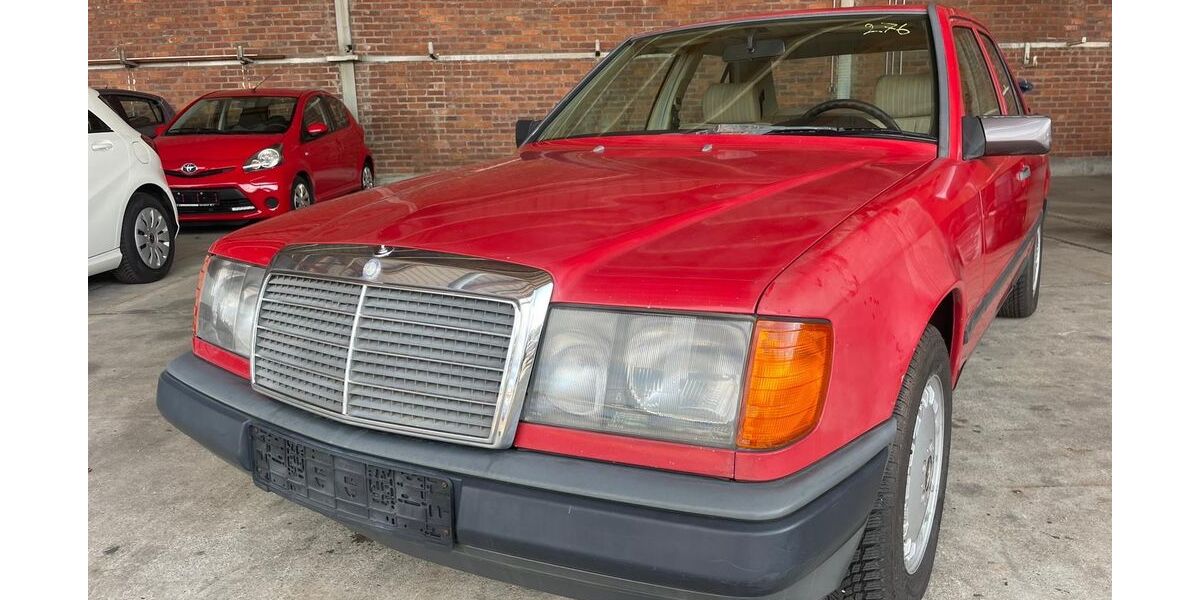 Mercedes-Benz 200 378.500 km 2.499 &euro; Herbolzheim 79336