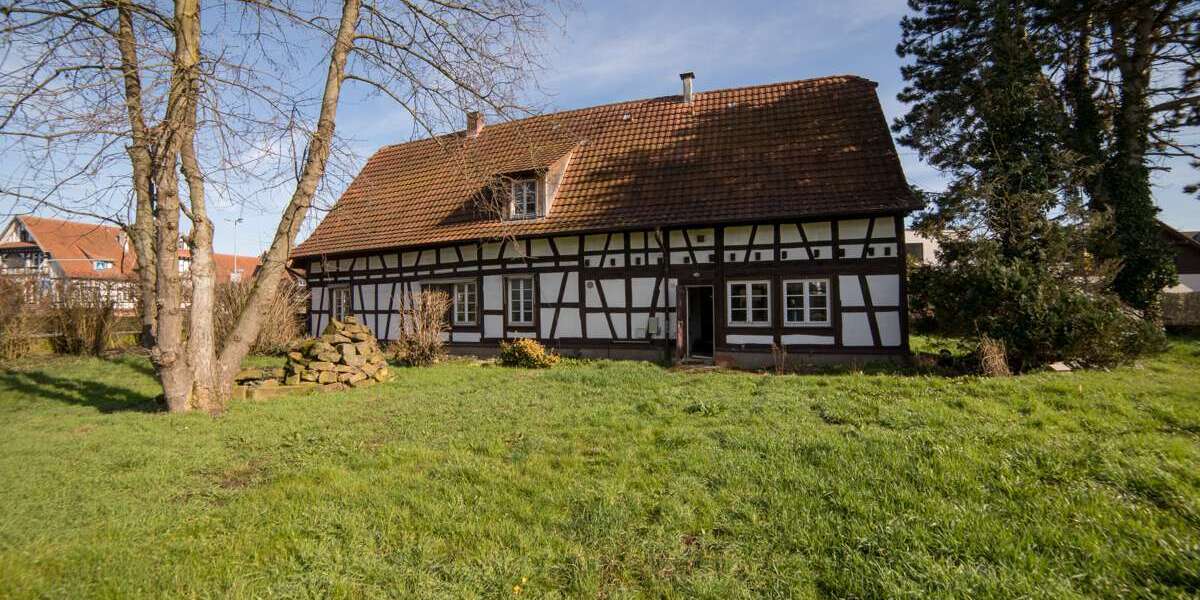 Einfamilienhaus Meißenheim - 9 Zimmer, 114 m&sup2;, 320.000&euro; | Angebot:25898126