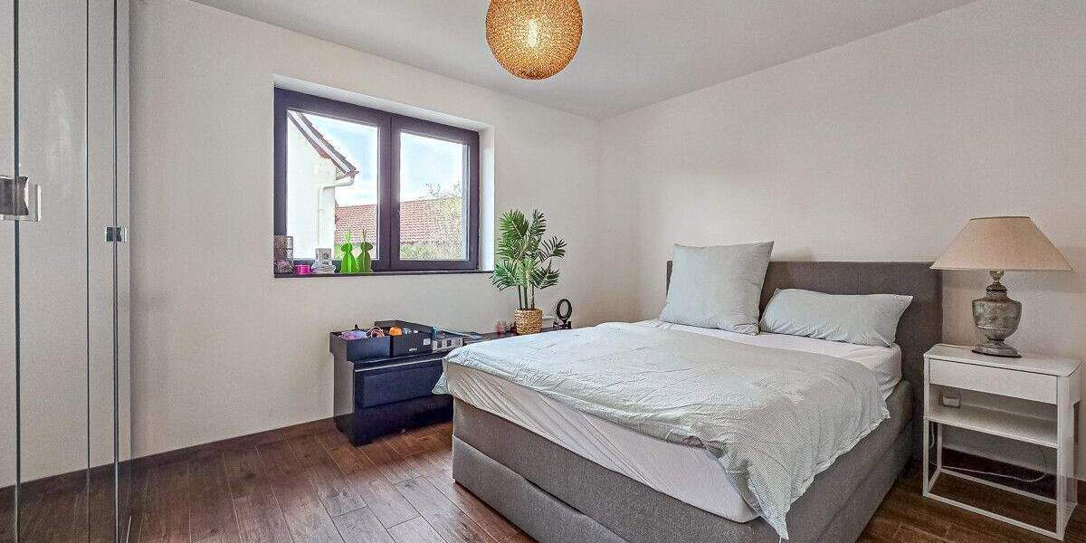 Einfamilienhaus Kehl / Auenheim Auenheim - 7 Zimmer, 200 m&sup2;, 595.000&euro; | Angebot:25694403