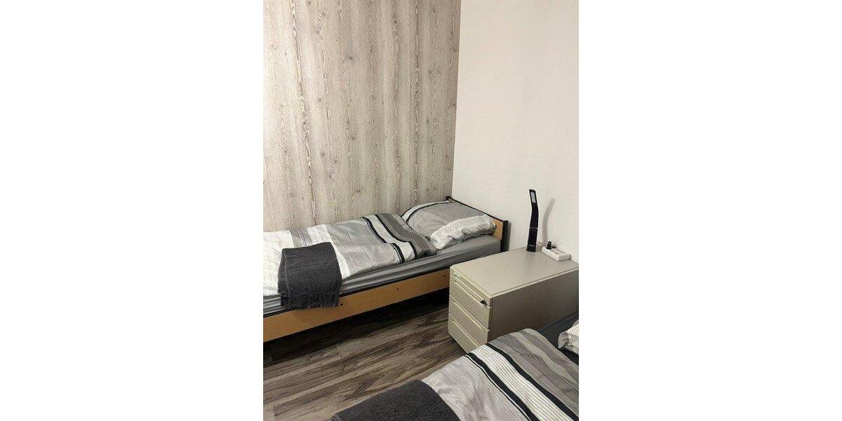 Etagenwohnung Neuried - 2.5 Zimmer, 115 m&sup2;, 20&euro; | Angebot:24687994