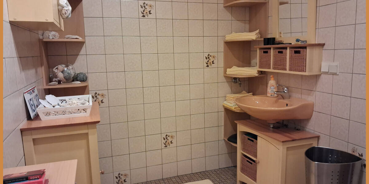 Einfamilienhaus Nordrach - 6 Zimmer, 270 m&sup2;, 650.000&euro; | Angebot:26629201