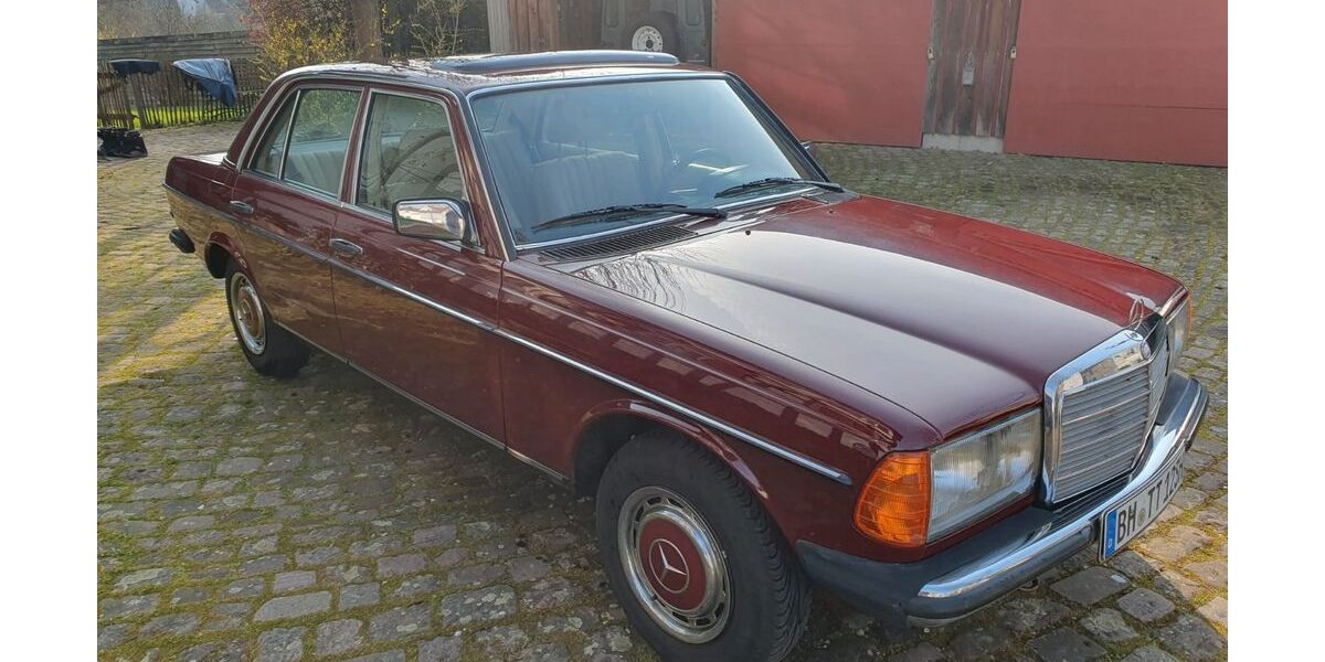 Mercedes-Benz 230 179.205 km 10.950 &euro; Bühl 77815