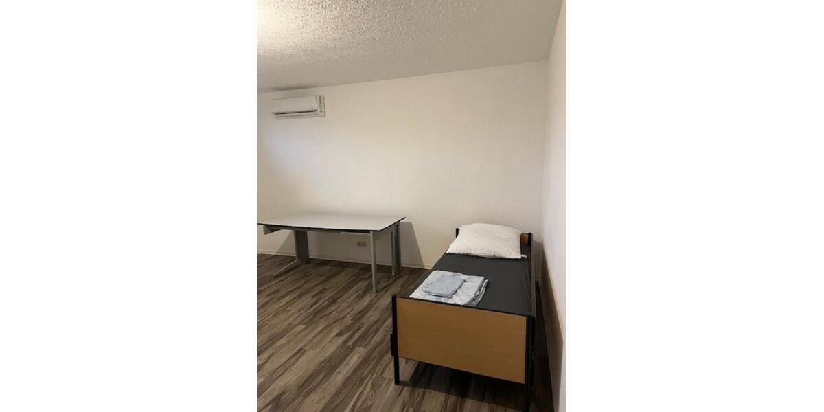 Etagenwohnung Neuried - 2.5 Zimmer, 115 m&sup2;, 20&euro; | Angebot:24687994