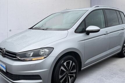 VW Touran 111.877 km 22.290 &euro; Offenburg- Industriegebiet Elgersweier-Nord 77656