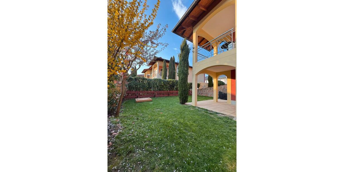 Doppelhaushälfte Ettenheim - 5 Zimmer, 216 m&sup2;, 549.000&euro; | Angebot:26110428