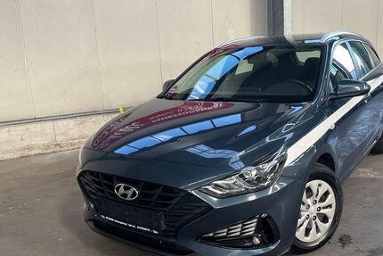 Hyundai i30 151.457 km 5.831 &euro; Zell am Harmersbach 77736