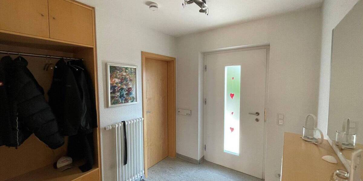 Mehrfamilienhaus, Wohnhaus Friesenheim - 9 Zimmer, 240 m&sup2;, 1.180.000&euro; | Angebot:26142606