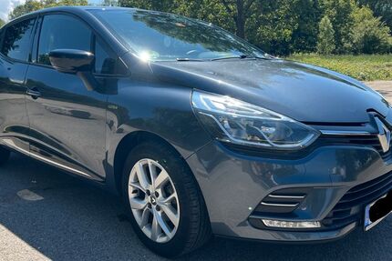 Renault Clio 67.000 km 9.250 &euro; Lahr 77933