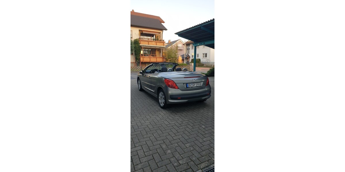 Peugeot 207 CC 128.320 km 4.950 &euro; Offenburg 77652
