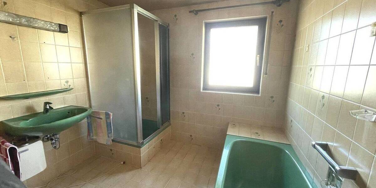 Einfamilienhaus Offenburg Windschläg - 4 Zimmer, 115 m&sup2;, 290.000&euro; | Angebot:26171142