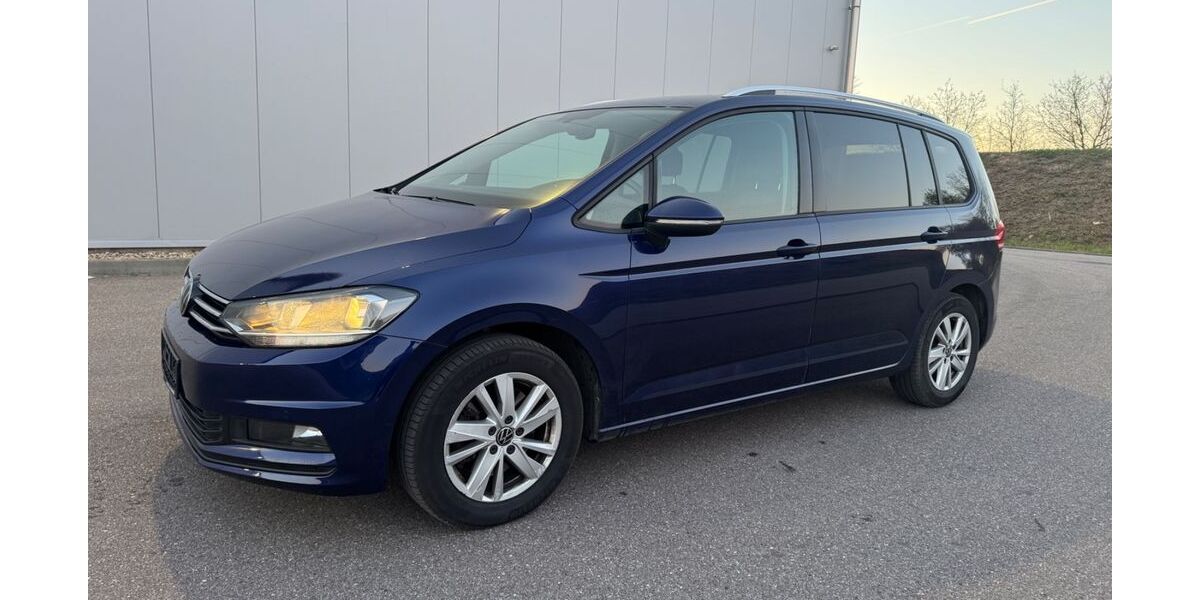 VW Touran 219.890 km 12.300 &euro; Ottersweier 77833