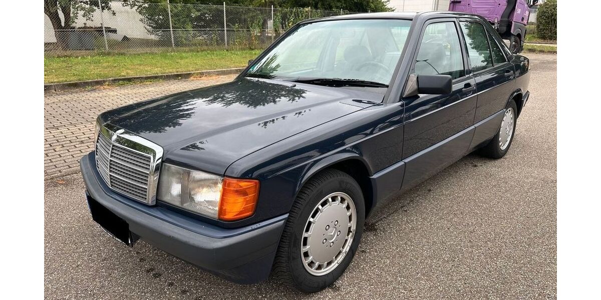 Mercedes-Benz 190 215.000 km 5.899 &euro; Lahr 77933