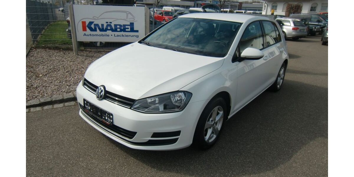 VW Golf 102.149 km 9.250 &euro; Willstätt 77731