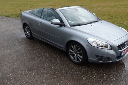Volvo C70 368.252 km 5.399 &euro; Gengenbach 77723