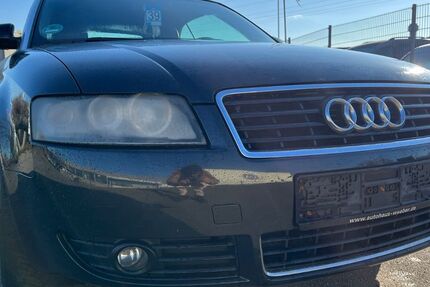 Audi A4 299.000 km 1.999 &euro; Lahr-Langenwinkel 77933