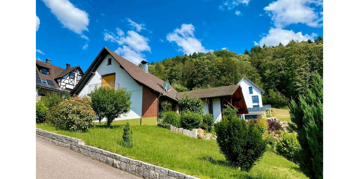 Einfamilienhaus Kappelrodeck - 5 Zimmer, 160 m&sup2;, 550.000&euro; | Angebot:26878996