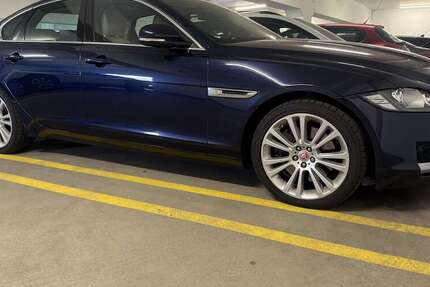 Jaguar XF 218.000 km 9.900 &euro; Offenburg 77656