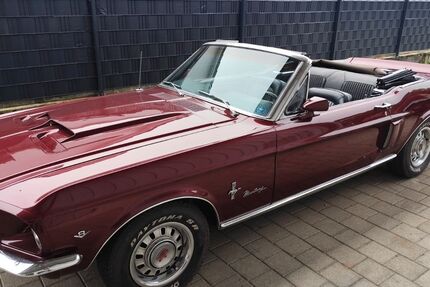 Ford Mustang 185.000 km 29.900 &euro; Lahr 77933