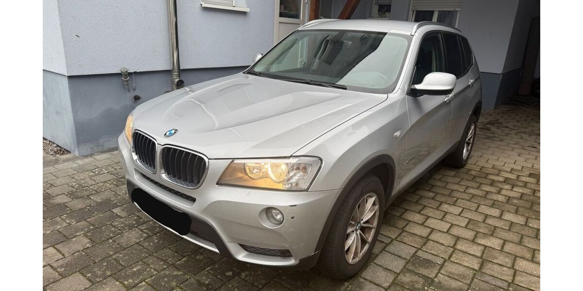 BMW X3 174.300 km 9.000 &euro; Offenburg 77656