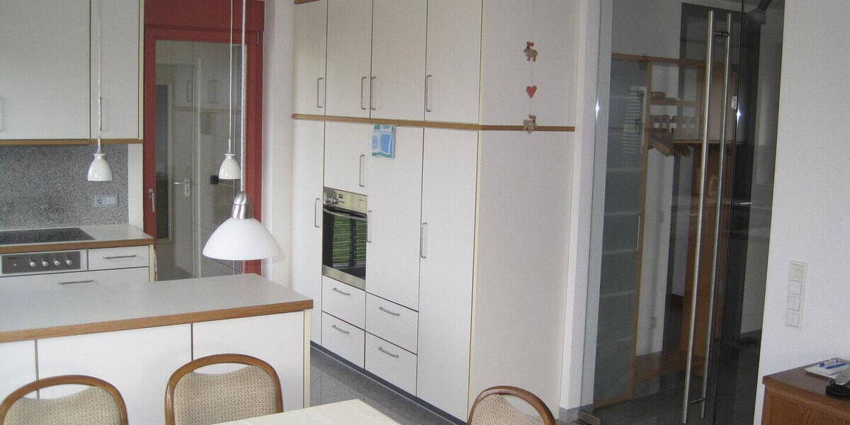 Etagenwohnung Bühl Stadtgebiet - 3 Zimmer, 92 m&sup2;, 1.120&euro; | Angebot:26706890