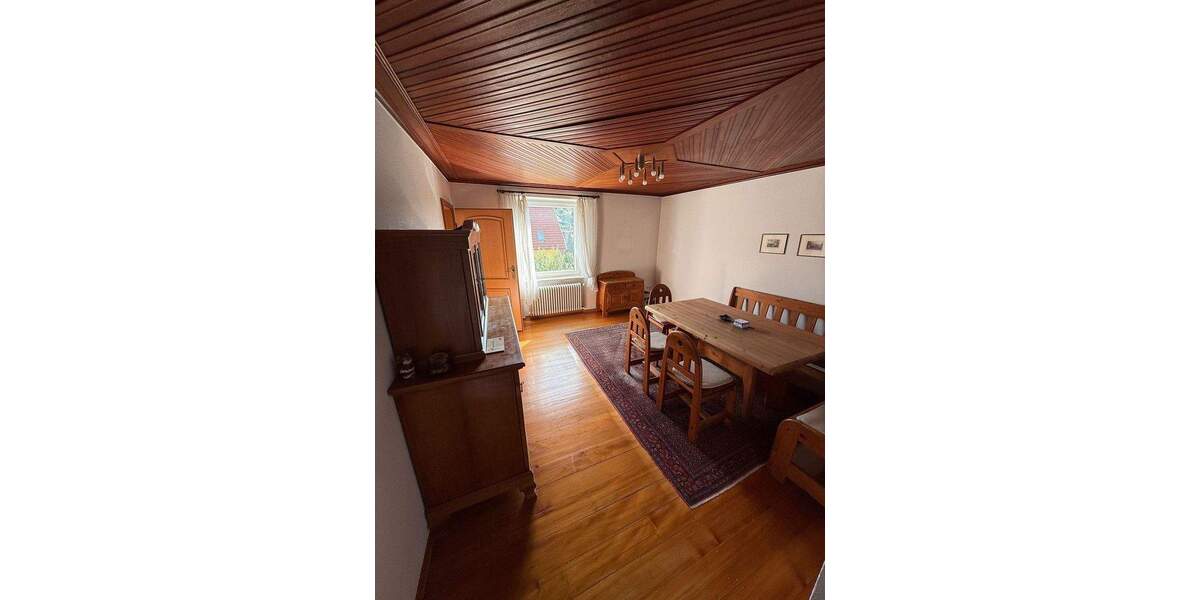 Einfamilienhaus Bühlertal - 8 Zimmer, 250 m&sup2;, 425.000&euro; | Angebot:25756402