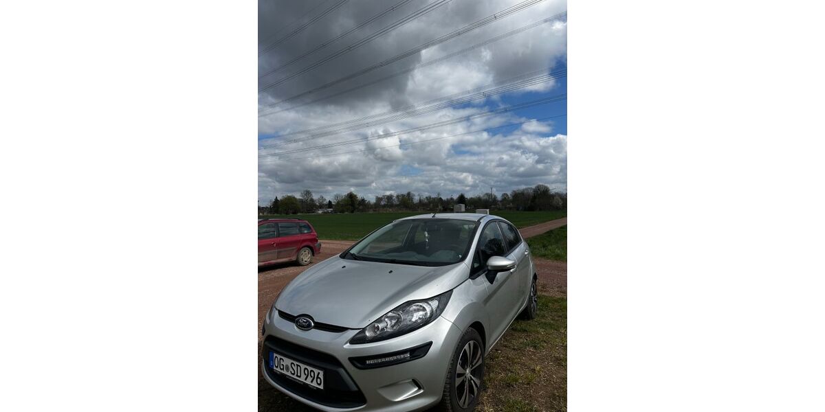 Ford Fiesta 40.500 km 8.499 &euro; Lahr 77933