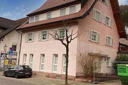 Haus Bad Peterstal-Griesbach Bad Peterstal - 1 Zimmer, 250 m&sup2;, 385.000&euro; | Angebot:25703732