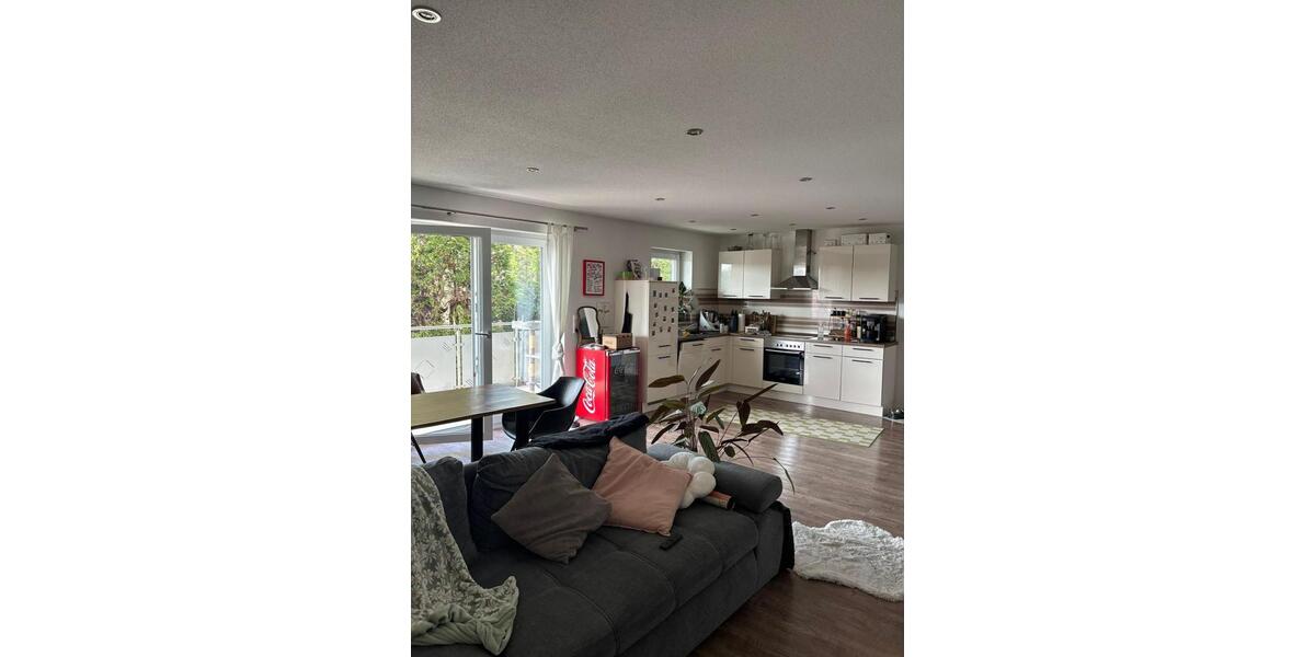 Etagenwohnung Lahr (Schwarzwald) - 2.5 Zimmer, 74 m&sup2;, 1.220&euro; | Angebot:25985920