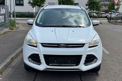 Ford Kuga 143.000 km 6.990 &euro; Appenweier 77767