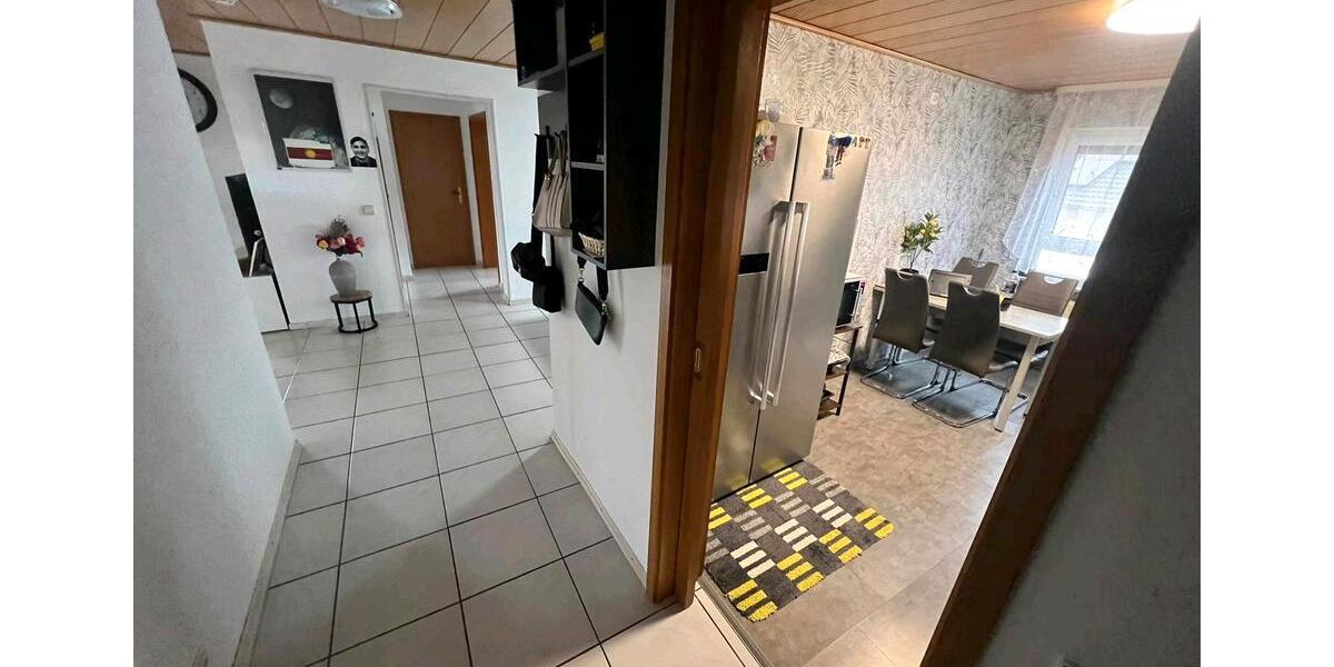 Etagenwohnung Offenburg - 4 Zimmer, 103 m&sup2;, 375.000&euro; | Angebot:25144259