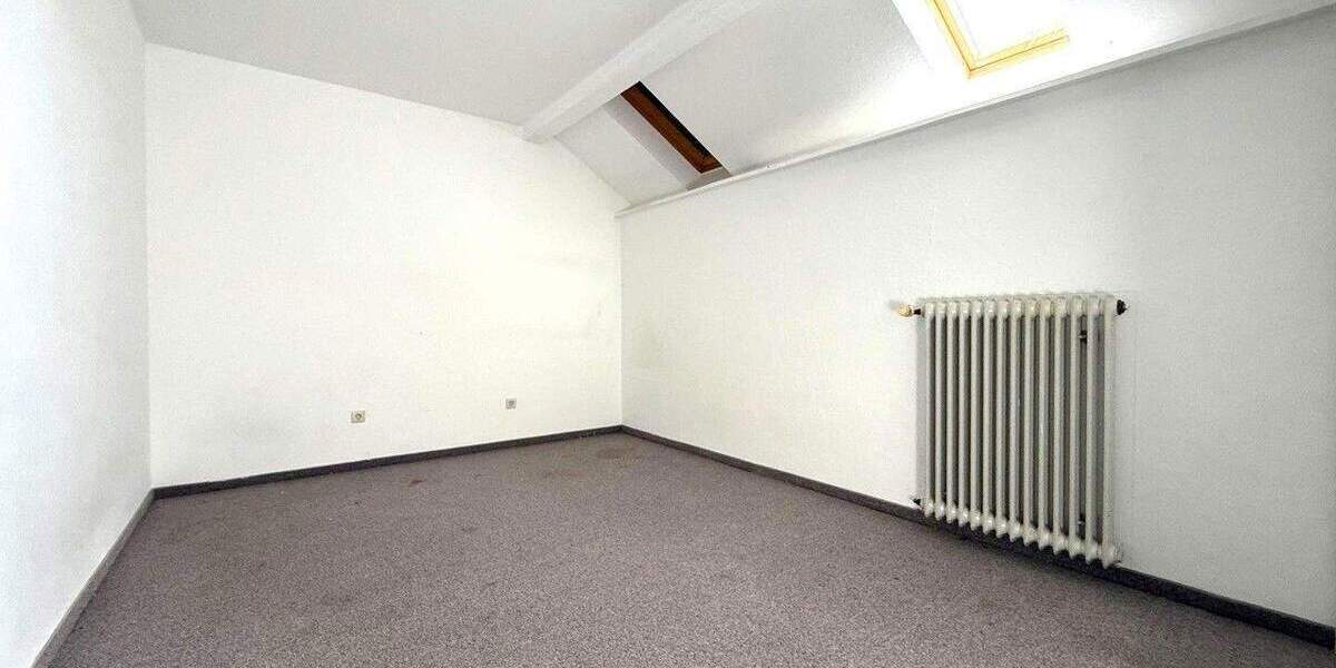 Einfamilienhaus Lahr Reichenbach - 8 Zimmer, 220 m&sup2;, 429.500&euro; | Angebot:25869135