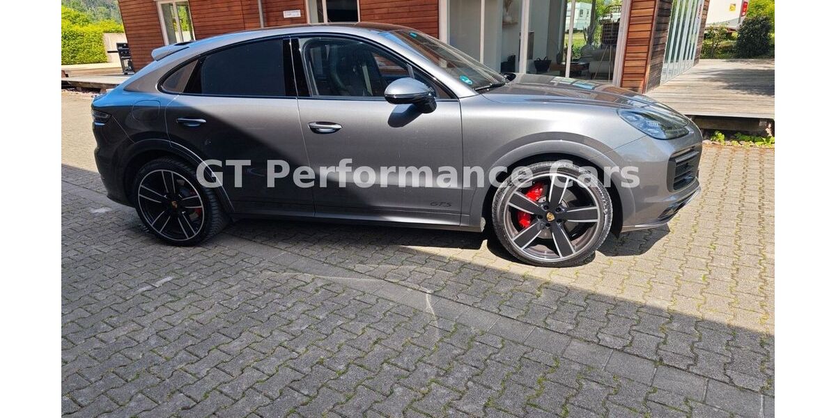 Porsche Cayenne 63.650 km 89.990 &euro; Zell am Harmersbach 77736