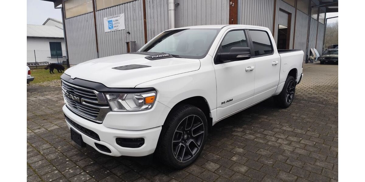 Dodge RAM 82.000 km 34.889 &euro; Lahr 77933