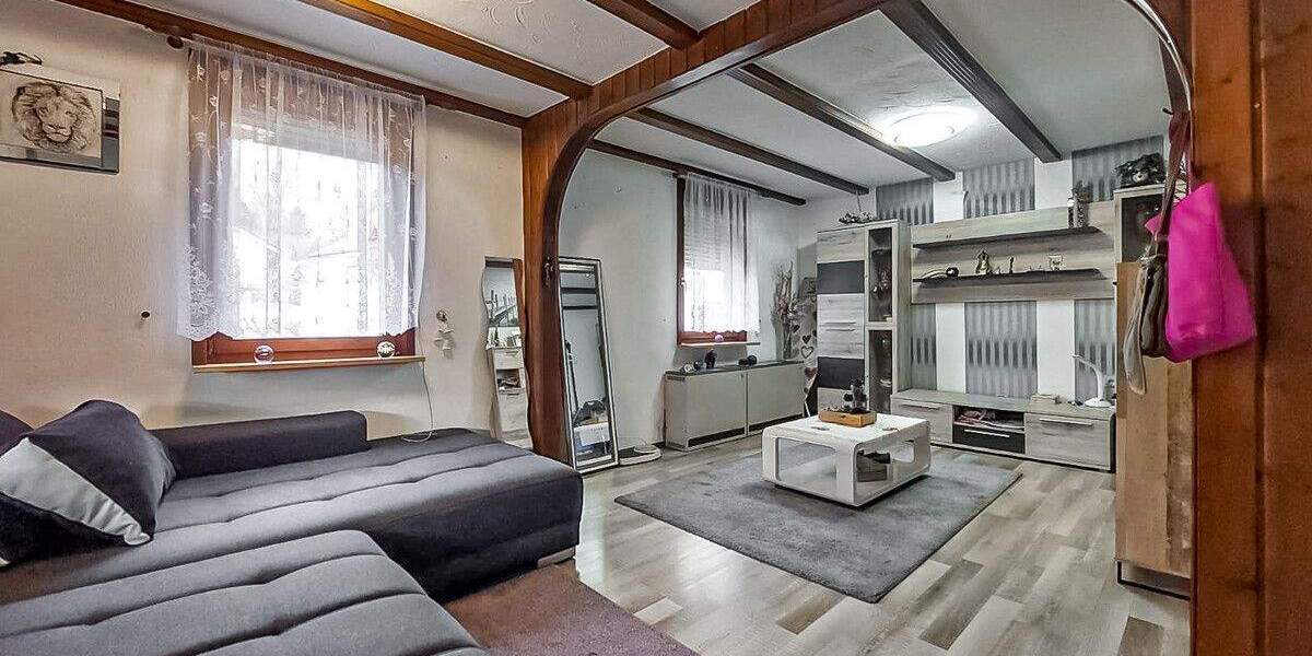 Einfamilienhaus Friesenheim - 6 Zimmer, 148 m&sup2;, 199.000&euro; | Angebot:25694421