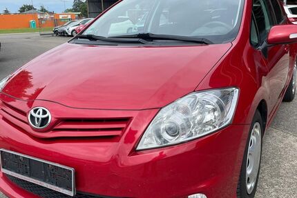 Toyota Auris 225.000 km 3.799 &euro; Herbolzheim 79336