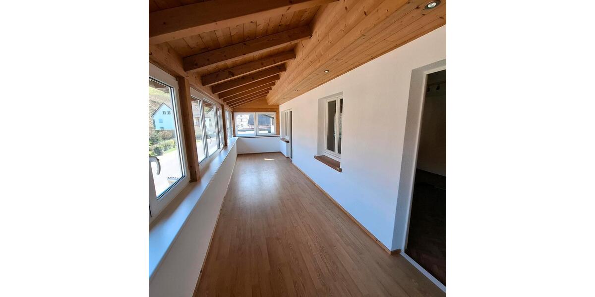 Etagenwohnung Schuttertal - 4 Zimmer, 115 m&sup2;, 1.450&euro; | Angebot:25418105